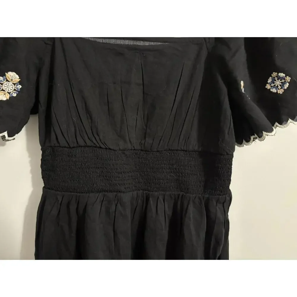 NWT Old Navy Smocked Flutter Short Sleeve Black Dress Embroidered Flowers XS - Picture 3 of 8